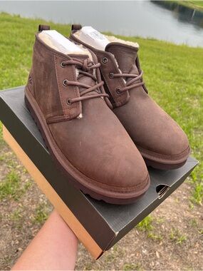 UGG Men's Chestnut Brown Suede Neumel Chukka Boots Size 12